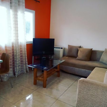 Residence Jardin Tropical Yaoundé エクステリア 写真