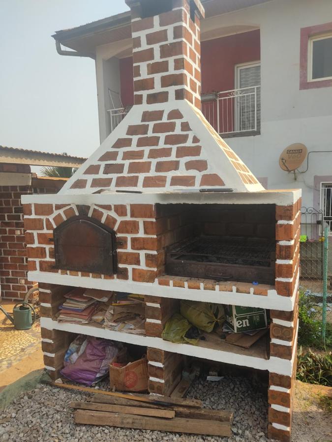 Residence Jardin Tropical Yaoundé エクステリア 写真