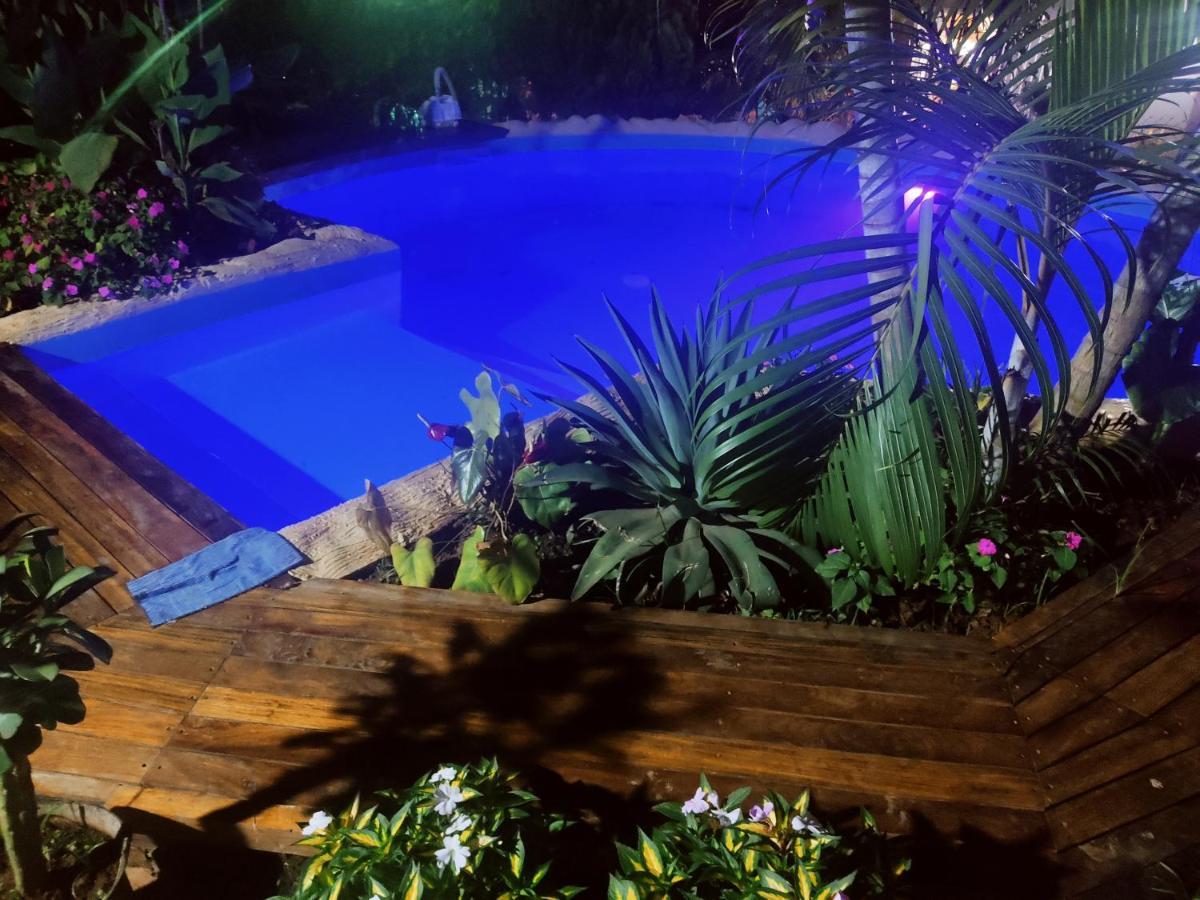 Residence Jardin Tropical Yaoundé エクステリア 写真
